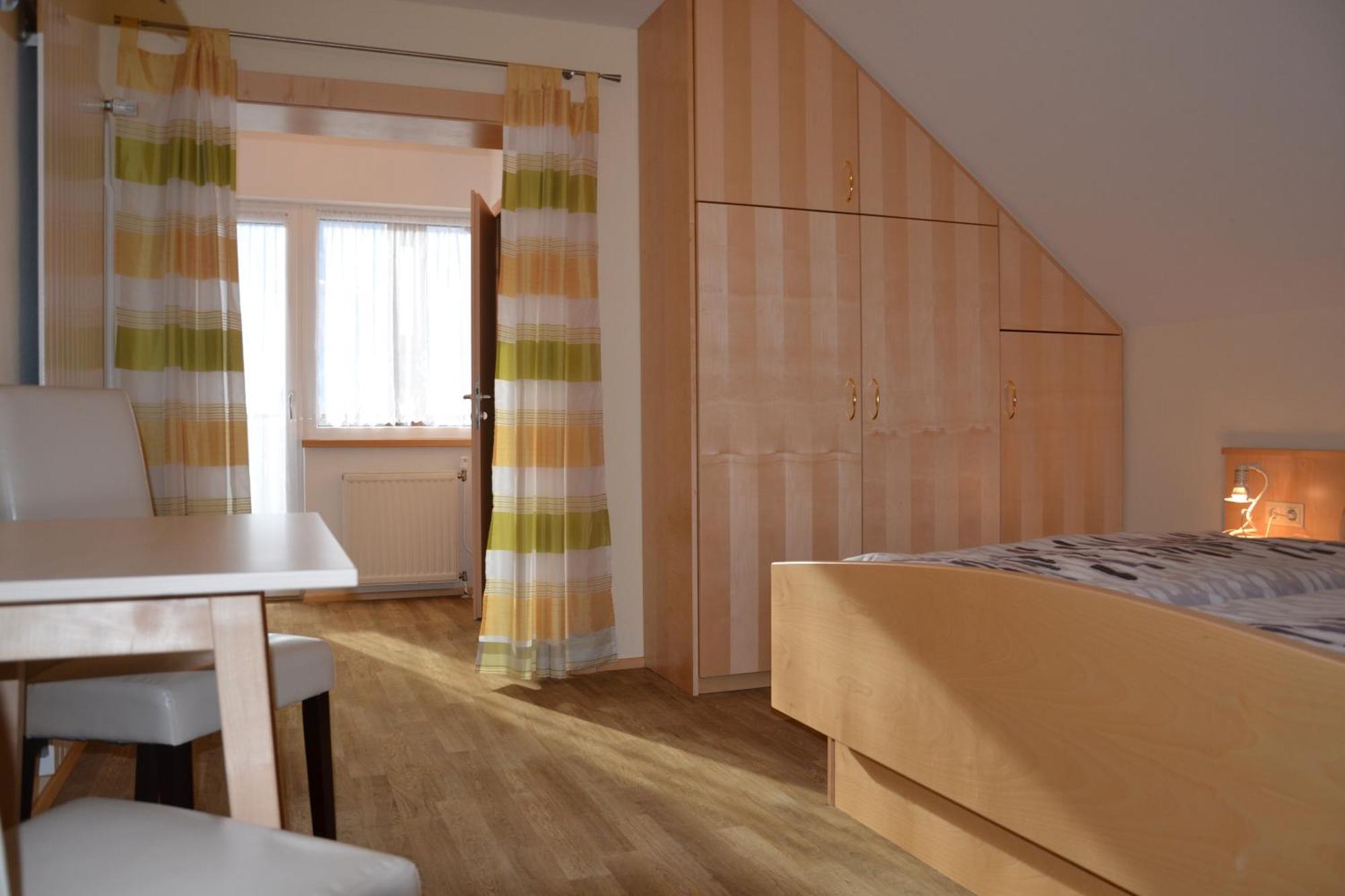 Gaestehaus Bachmann Hotel Hermagor-Pressegger See Room photo