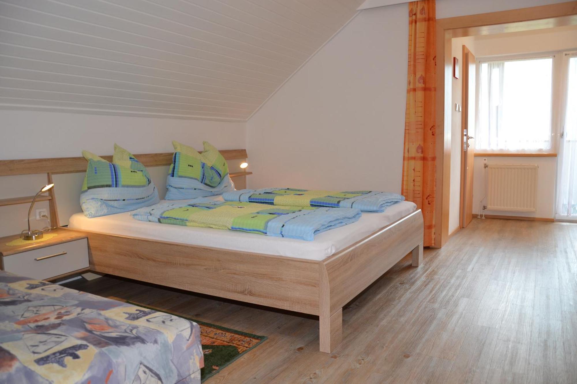 Gaestehaus Bachmann Hermagor-Pressegger See Room photo